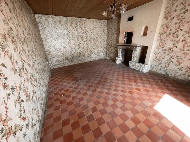 Photo 2 - Maison entièrement à rénover