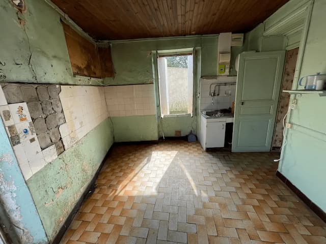 Photo 3 - Maison entièrement à rénover